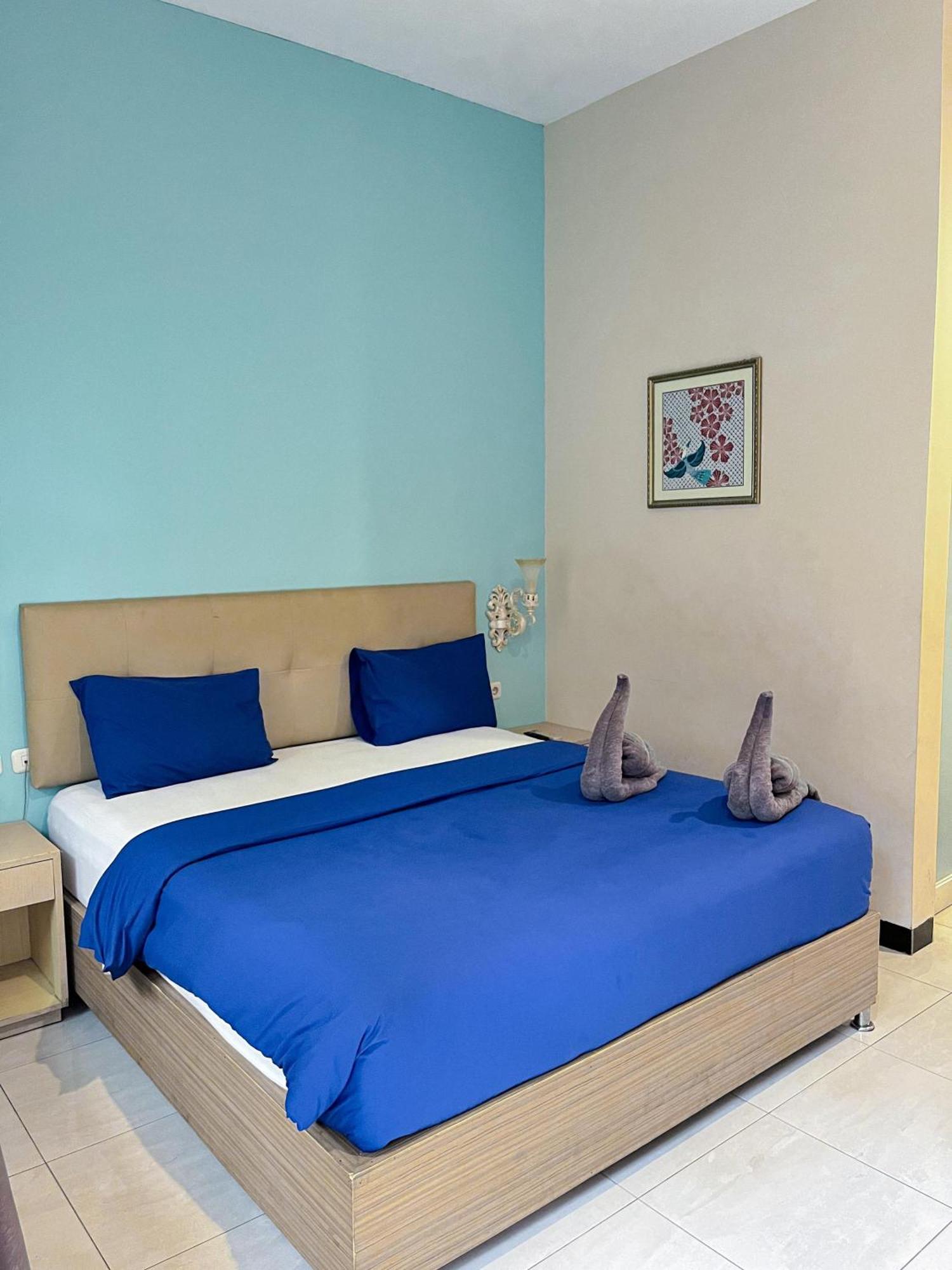 Ceria Boutique Hotel Maguwo Exteriör bild